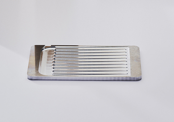 [  material: Al/Fe| Cliant: OKOSIZ<br>Photographed by Yu Yamaguchi