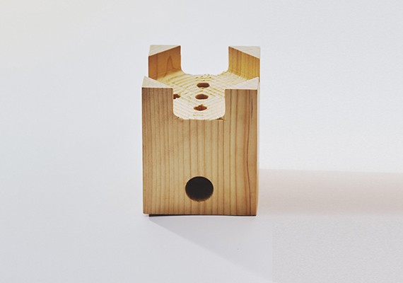 [ size:1020*1020*30 | material: wood, |Planing,Design, Photographed by Kenichiro OOMORI]