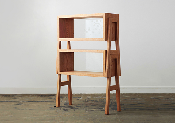 [ size: 700*700*270 | material: Wood, Glass | Brand: BridgE new experimental product design ]<br>Photographed by Tomoharu NISHIMURA