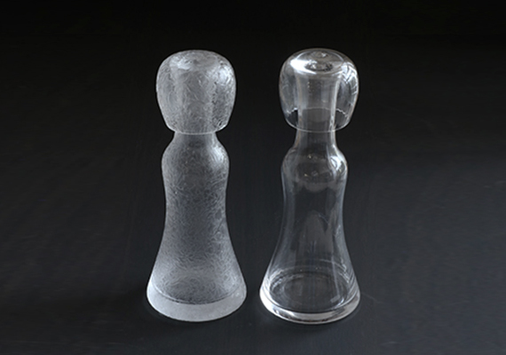 [ material: glass | Cliant: HIROTA glass | Project: NEW DENSAN ]<br>Photographed by Tomoharu NISHIMURA