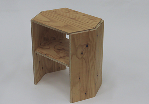 [ size: 450*455*290mm | material: Japanese cedar plywood ]<br>Photographed by Kenichiro Oomori